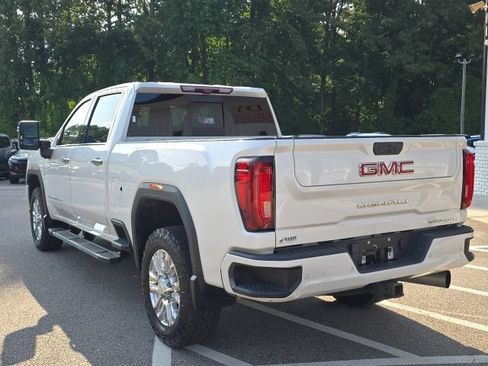 Used 2022 GMC Sierra 2500 Denali w/ Technology Package AWD/4WD image 3