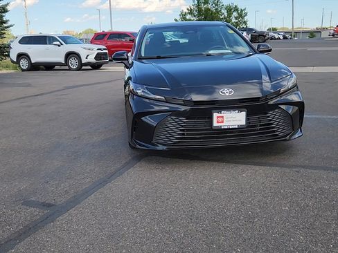 Certified 2025 Toyota Camry LE FWD image 4
