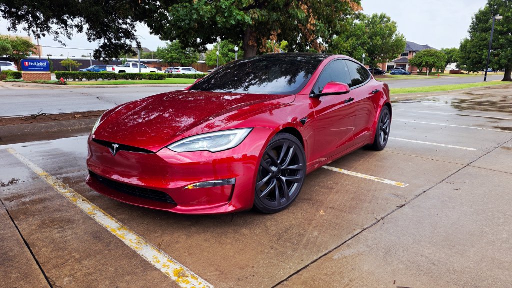 Used 2023 Tesla Model S AWD/4WD image 3