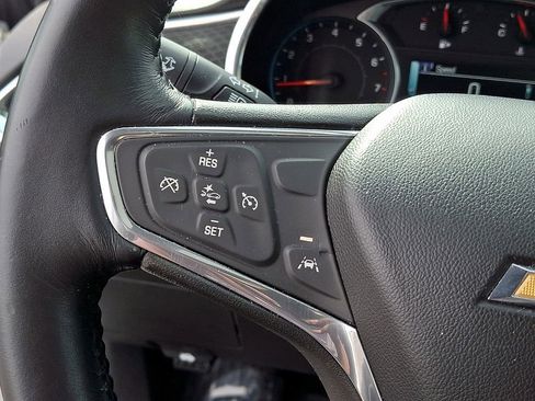 Used 2016 Chevrolet Malibu LT image 17