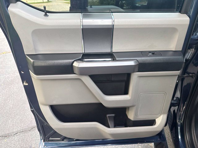 Used 2020 Ford F150 XLT w/ Equipment Group 302A Luxury AWD/4WD image 12
