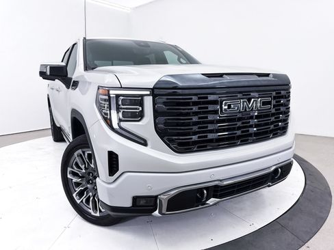 Used 2023 GMC Sierra 1500 Denali Ultimate AWD/4WD image 22