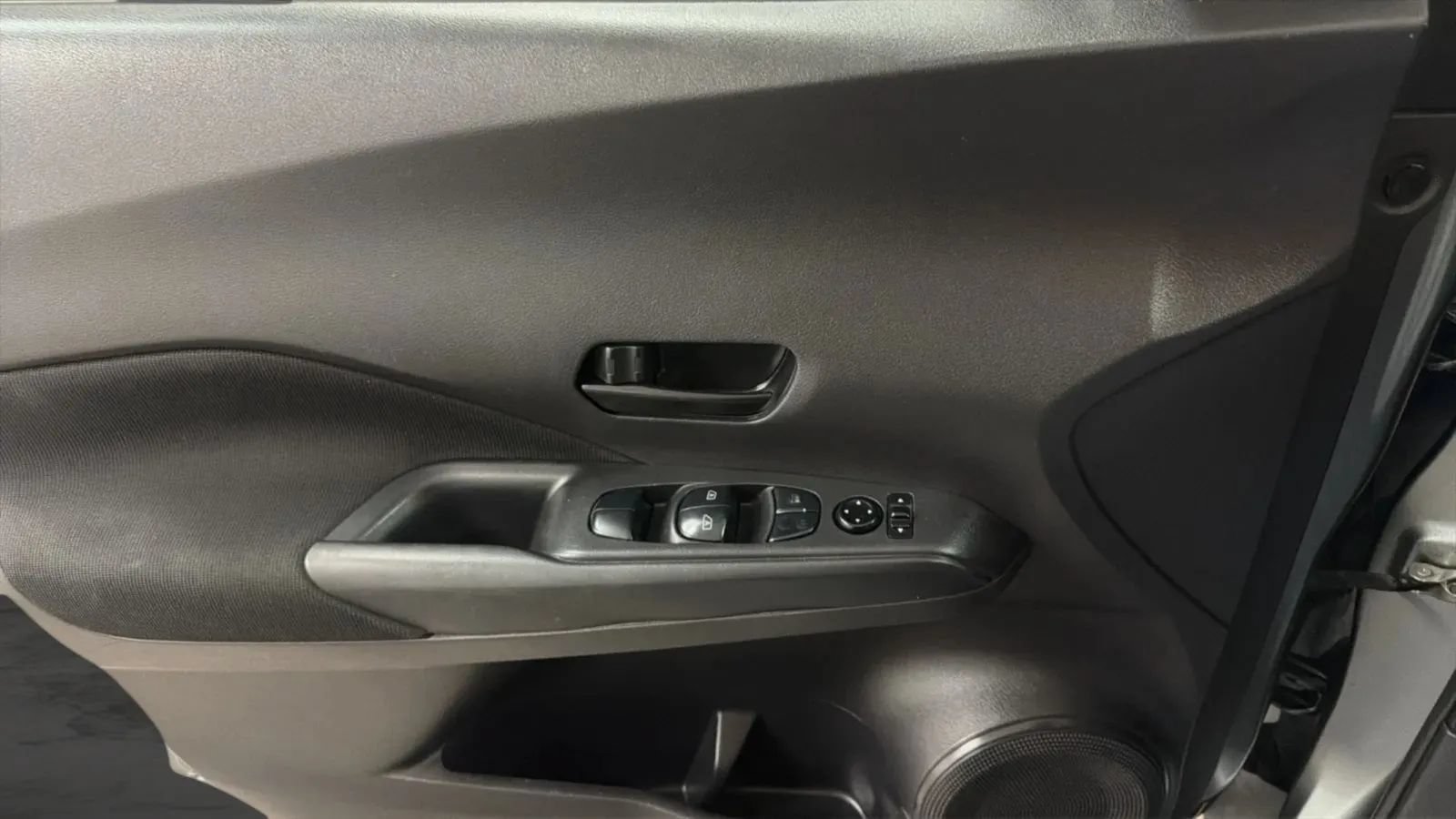 Used 2024 Nissan Kicks S FWD image 16