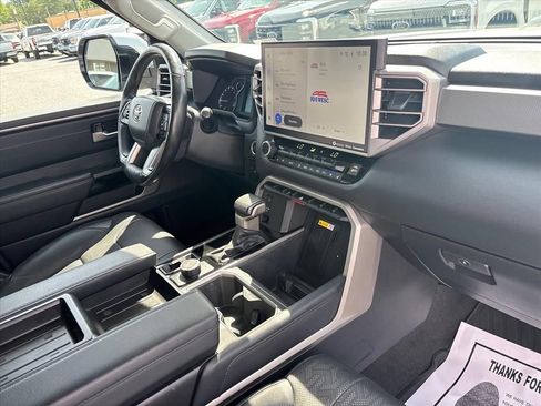Used 2022 Toyota Tundra Limited AWD/4WD image 13
