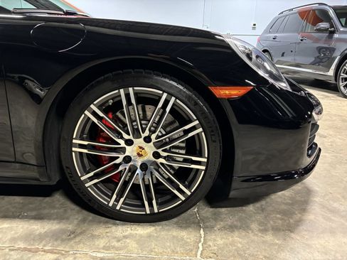 Used 2016 Porsche 911 Turbo AWD/4WD image 25