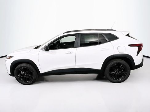 Used 2024 Chevrolet Trax ACTIV FWD image 4