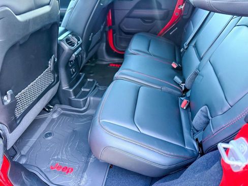 New 2026 Jeep Wrangler Unlimited Rubicon AWD/4WD image 16