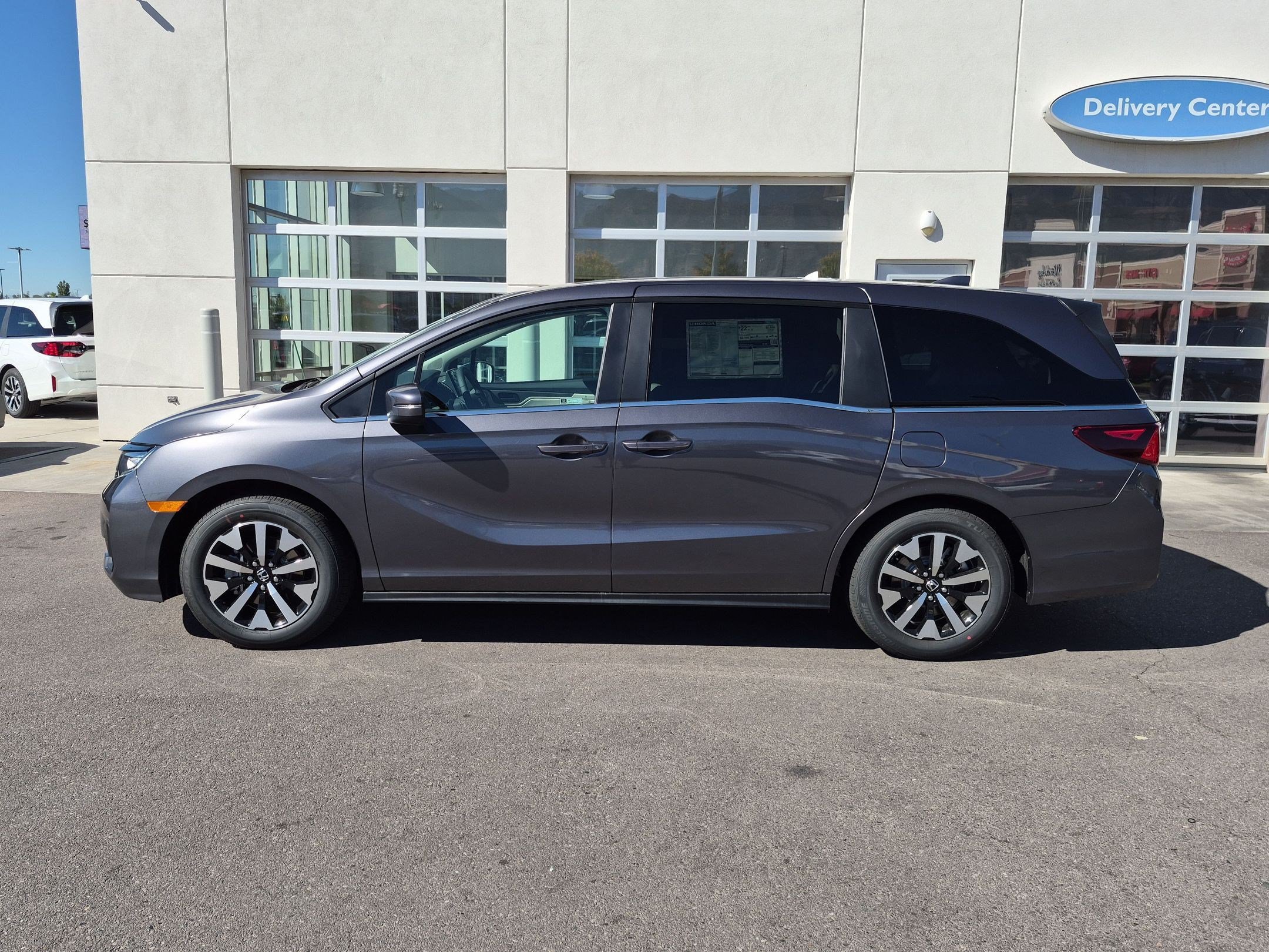 New 2027 Honda Odyssey EX-L image 8