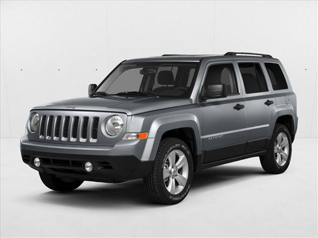 Used 2016 Jeep Patriot Latitude AWD/4WD image 1