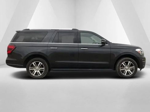Used 2024 Ford Expedition Max Limited image 8