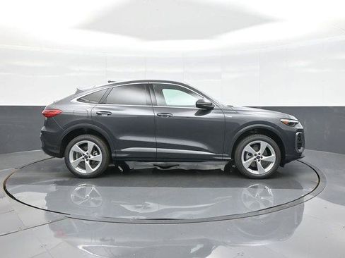 New 2026 Audi Q5 Premium Plus AWD/4WD image 8