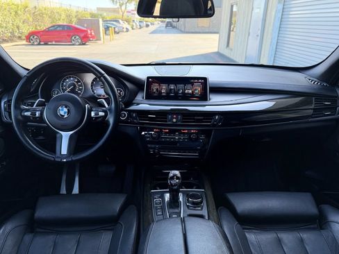 Used 2017 BMW X5 xDrive50i AWD/4WD image 13