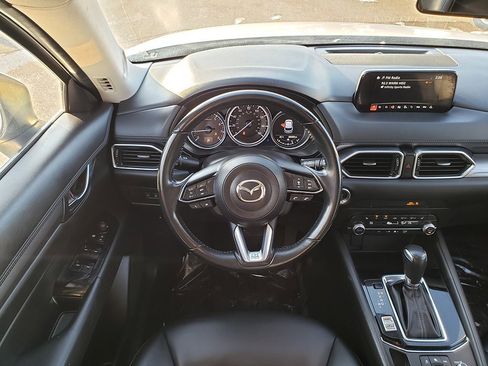Used 2020 MAZDA CX-5 Touring image 14