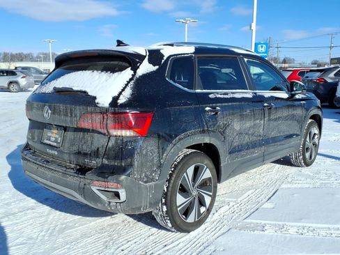 Used 2023 Volkswagen Taos SE image 11