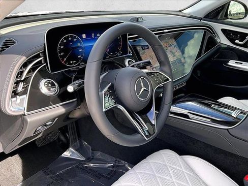 Used 2026 Mercedes-Benz E 450 4MATIC Sedan image 14