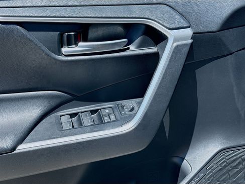 Used 2023 Toyota RAV4 XLE image 16