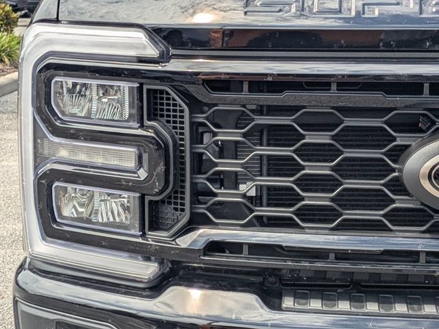 Used 2026 Ford F350 Lariat w/ Black Appearance Package AWD/4WD image 10