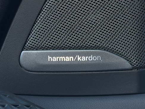 New 2026 BMW X5 M60i image 25