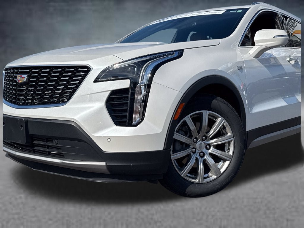 Certified 2023 Cadillac XT4 Premium Luxury w/ Driver Assist Package AWD/4WD image 2