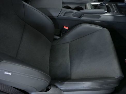 Used 2015 Chevrolet Camaro Z/28 image 38