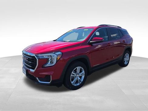 Used 2024 GMC Terrain SLE w/ Driver Convenience Package AWD/4WD image 1