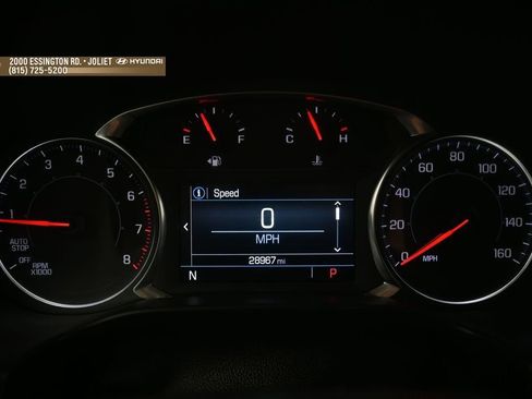 Used 2023 GMC Acadia SLE FWD image 9
