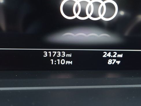 Used 2021 Audi A8 L 4.0T w/ Luxury Package AWD/4WD image 16