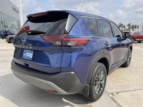 Certified 2023 Nissan Rogue S image 3