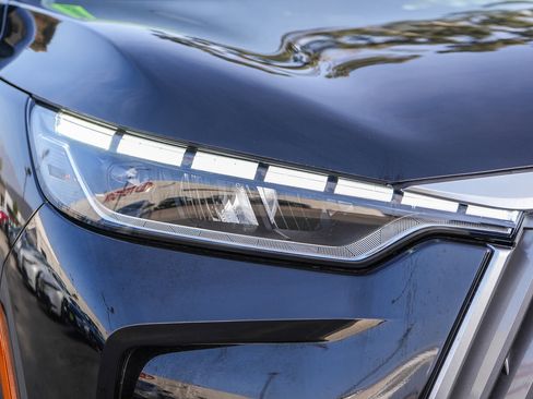 Used 2026 INFINITI QX60 Luxe w/ Cargo Package image 4