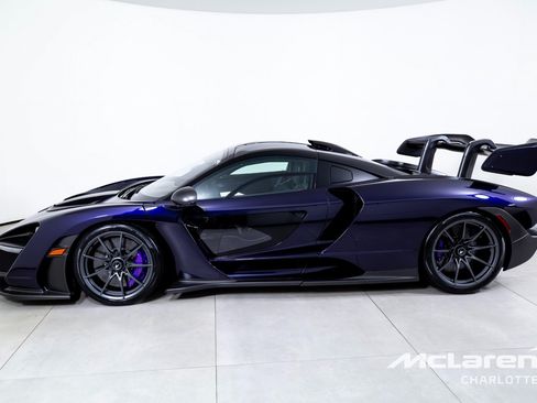 Used 2019 McLaren Senna RWD image 6