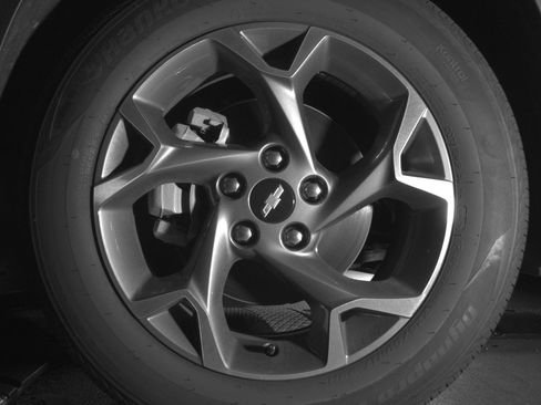 Used 2025 Chevrolet Trax LT image 12