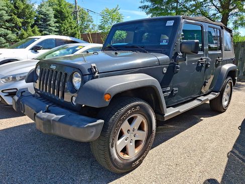Used 2017 Jeep Wrangler Unlimited Sport w/ Quick Order Package 24S AWD/4WD image 1