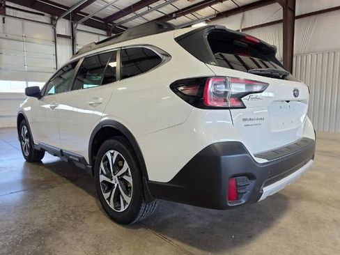 Used 2021 Subaru Outback Limited w/ Tech Package 3 AWD/4WD image 3