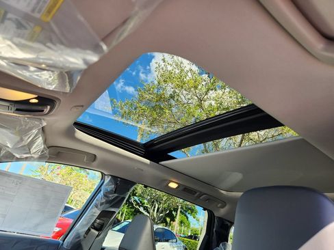 Used 2026 INFINITI QX60 Luxe w/ Cargo Package FWD image 14