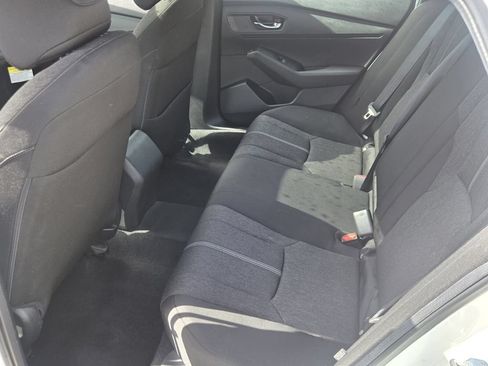 Used 2024 Honda Accord Sport image 11