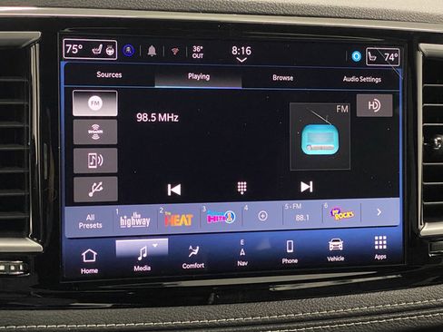 New 2026 Chrysler Pacifica Limited w/ S Appearance Package AWD/4WD image 19