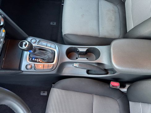 Used 2019 Hyundai Kona SEL AWD/4WD image 16