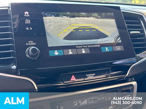 Used 2022 Honda Pilot Elite image 34