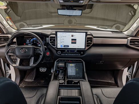 Used 2023 Toyota Tundra Limited w/ TRD Off-Road Package image 15