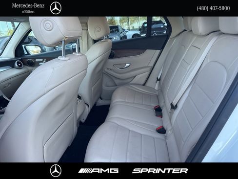 Used 2021 Mercedes-Benz GLC 300 image 18
