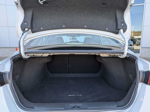 Used 2024 Nissan Sentra S FWD image 44