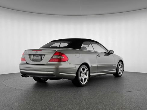 Used 2007 Mercedes-Benz CLK 550 Cabriolet image 6
