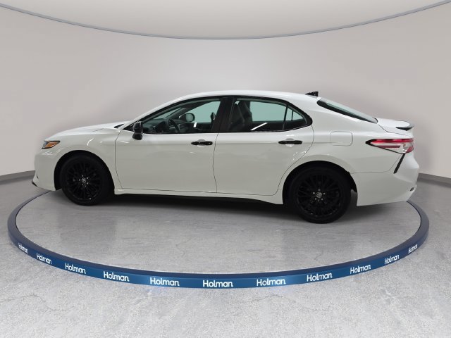 Used 2020 Toyota Camry SE AWD/4WD image 9