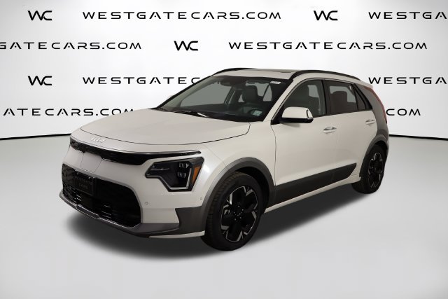 Certified 2023 Kia Niro Wave FWD 360° Tour