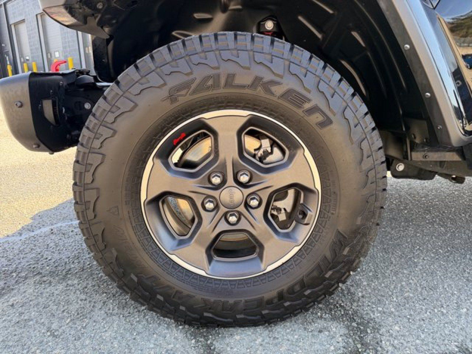 Used 2023 Jeep Gladiator Rubicon w/ LED Lighting Group AWD/4WD image 9