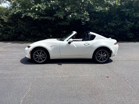 Used 2021 MAZDA MX-5 Miata RF Grand Touring RWD image 6