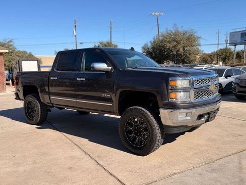 Used 2015 Chevrolet Silverado 1500 LTZ w/ Texas Edition, 1LZ Trim image 3