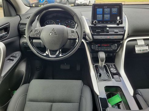 New 2025 Mitsubishi Eclipse Cross SE image 8