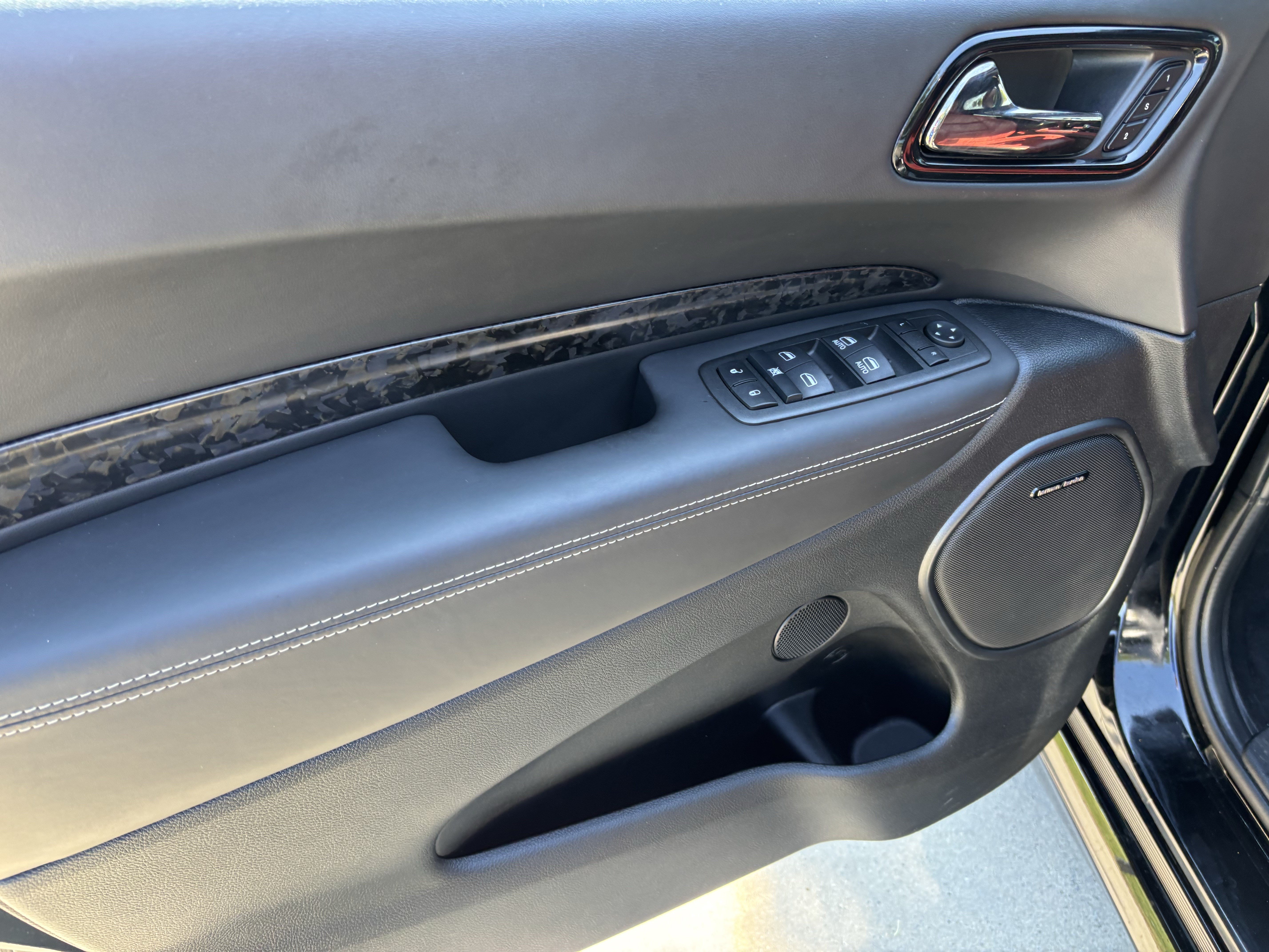 Used 2022 Dodge Durango SRT w/ Premium Interior Group AWD/4WD image 14