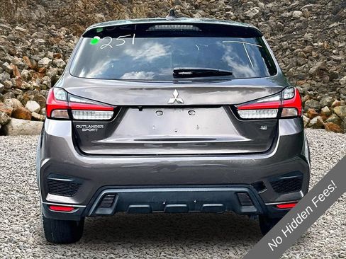 Used 2020 Mitsubishi Outlander Sport SE FWD image 4